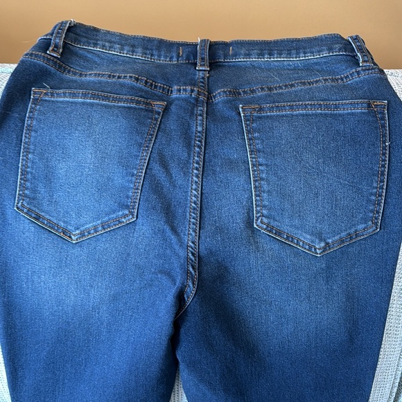 FREE People jeans - Picture 4 of 5